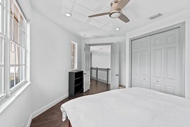 Building Photo - 12442 Equine Ln