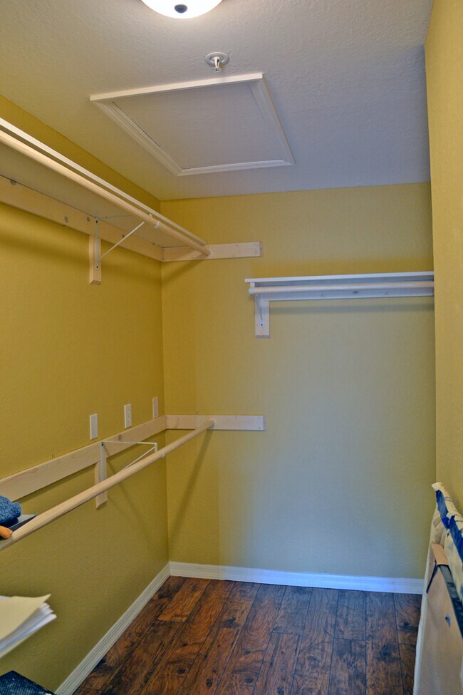 Building Photo - Luxury 3 bedroom 2 bath condo in Lakewood Ranch