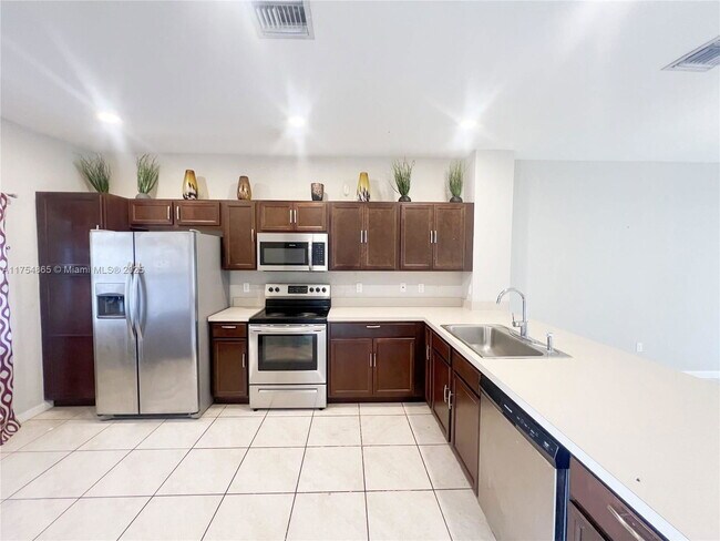 Building Photo - Northwest 29th Court, Miami Gardens, FL 33...