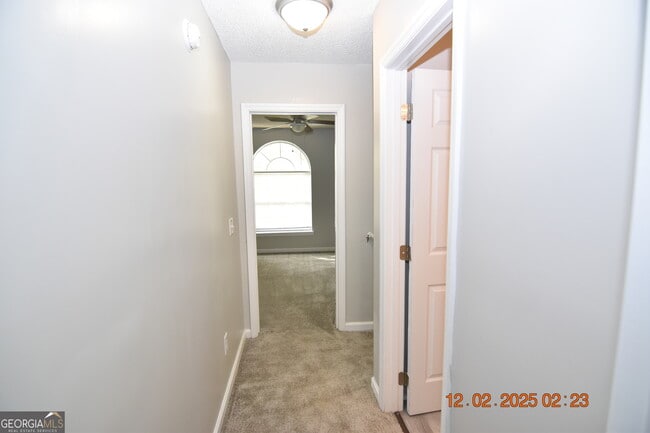 Building Photo - 734 Morningside Ln