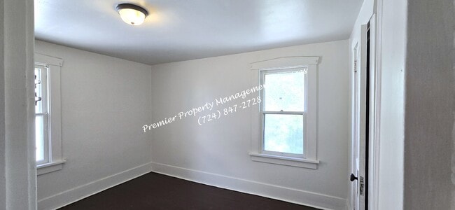 Building Photo - 519 Wengler Ave