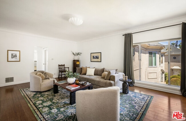 Building Photo - 1147 Westmoreland Ave