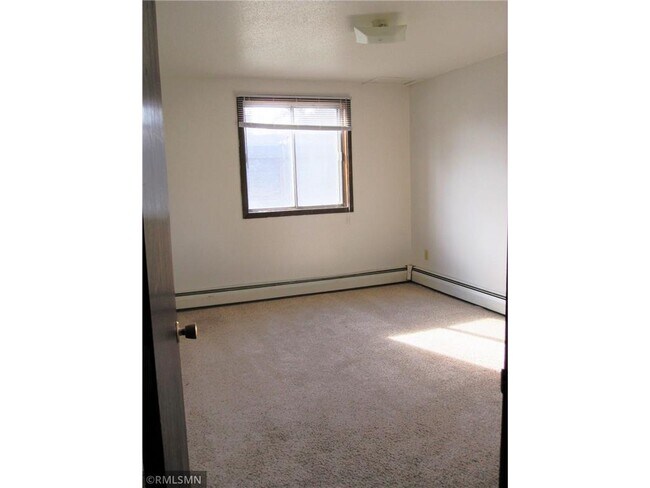Building Photo - 417 S Wasson Ln