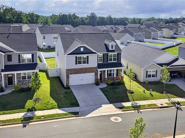 Building Photo - Build Equity Like a Homeowner – Lease to Own