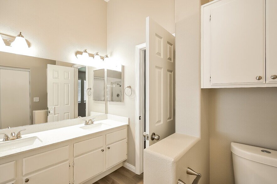 Building Photo - 3316 Sturbridge Cir