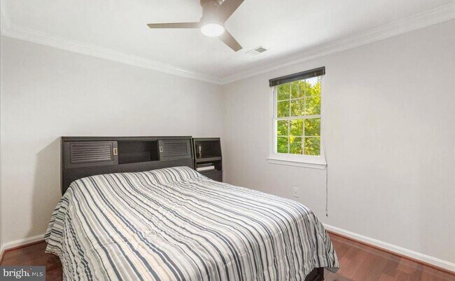 Building Photo - 8925 Alliston Hollow Way