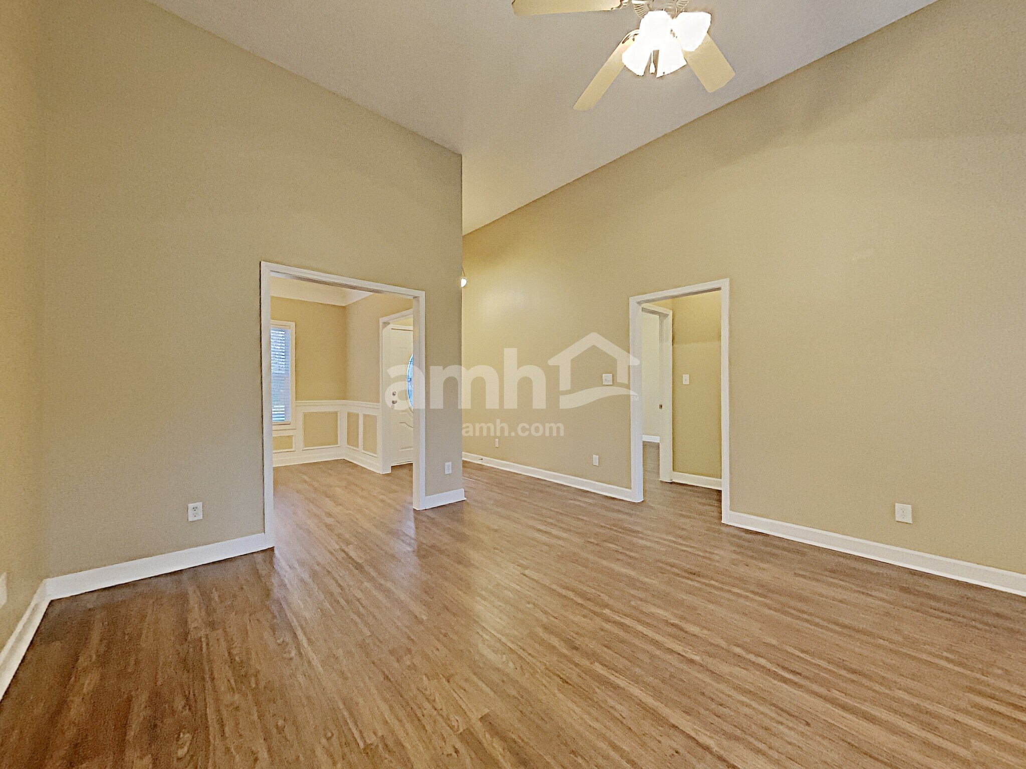 Building Photo - 711 Riata Ct