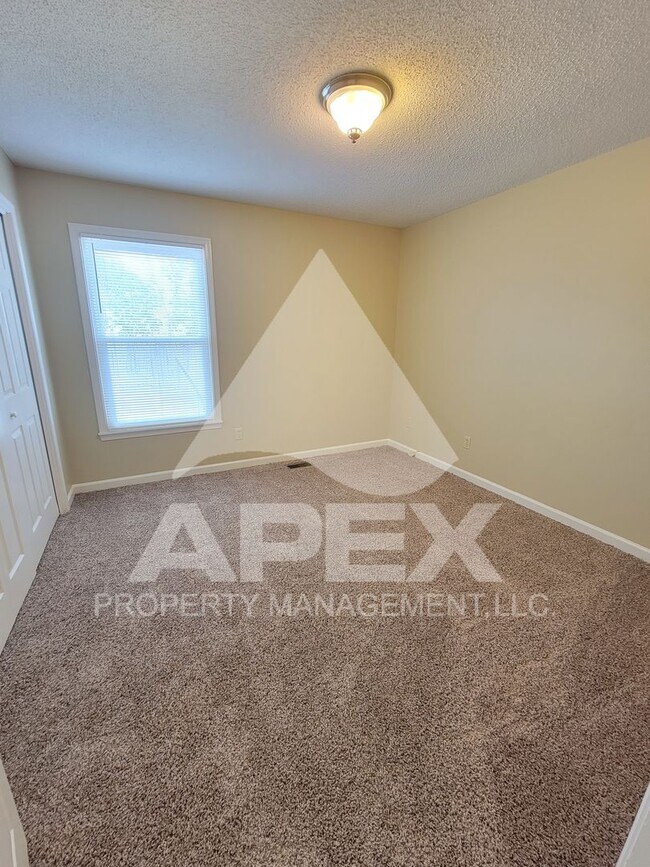 Building Photo - Beautiful 3Bd – 2Ba Single Family home on culdesac w/2 Car Garage in Powell off Emory Road!