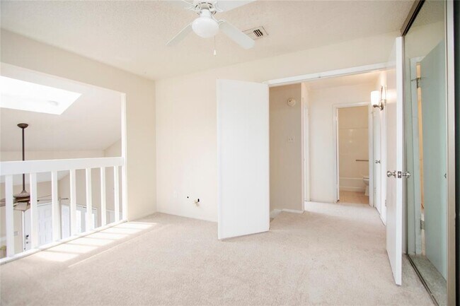 Building Photo - 12251 Copper Tree Pvt Ln