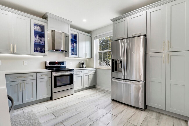 Building Photo - 1472 Corbison Point Pl