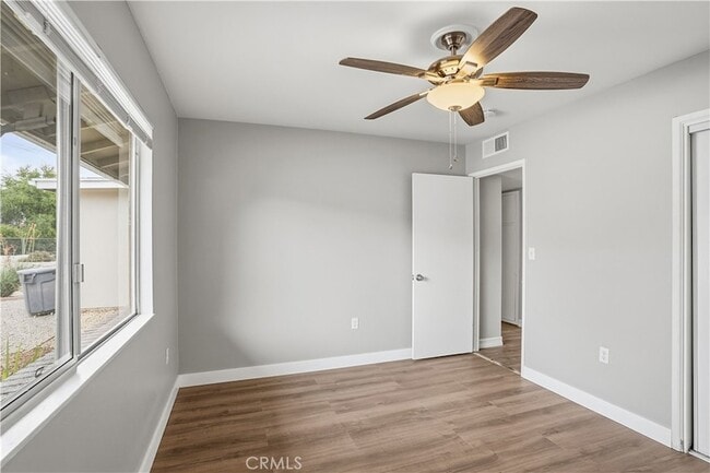 Building Photo - 26960 McCall Ct