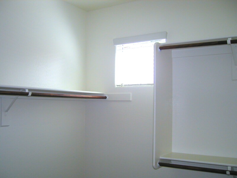 Building Photo - 1730 W Lacewood Pl