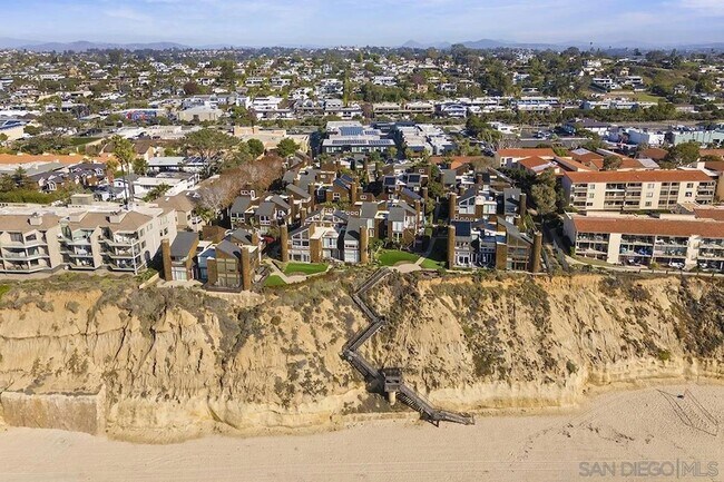 Building Photo - 325 S Sierra Ave