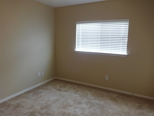 Building Photo - 7835 Cortland Oak
