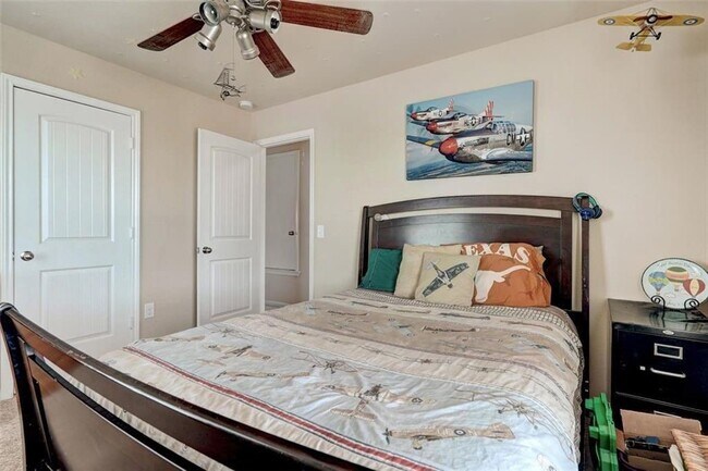 Building Photo - 200 Camellia Dr