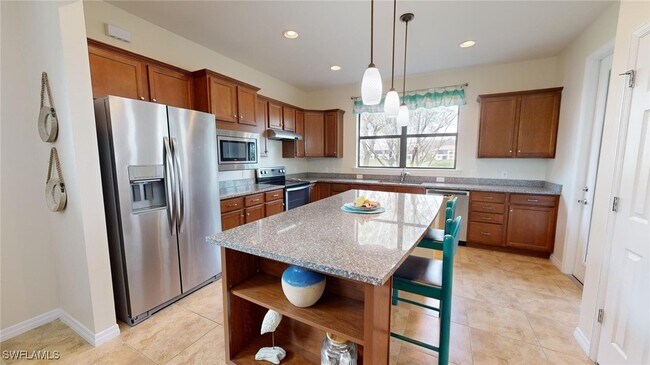 Building Photo - 5751 Declaration Ct