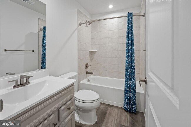 Building Photo - 174 Bethlehem Pl