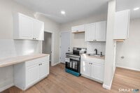 Building Photo - 26-28-28 Mc Lean St