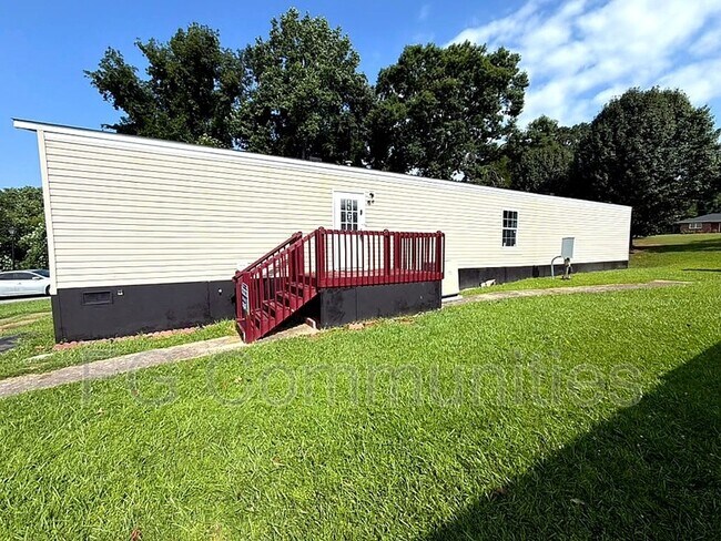 Building Photo - 112 Cloverleaf Ct