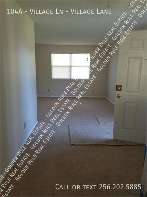 Primary Photo - 104 Village Ln