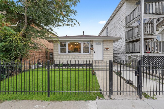 Building Photo - 7457 64th St