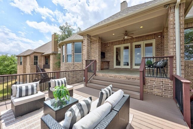Building Photo - 366 Mirafield Ln