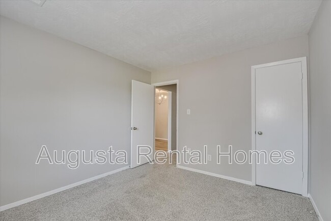 Building Photo - 2515 Center West Parkway - 11H
