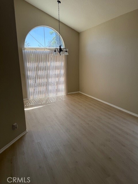 Building Photo - 40198 Tanager Cir