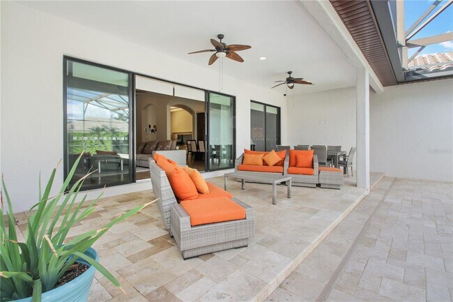 Building Photo - 11820 Waterstone Loop Dr