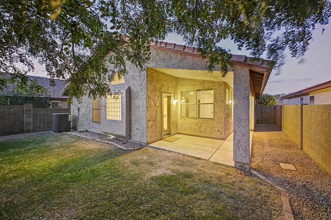 Building Photo - 4309 E Abraham Ln