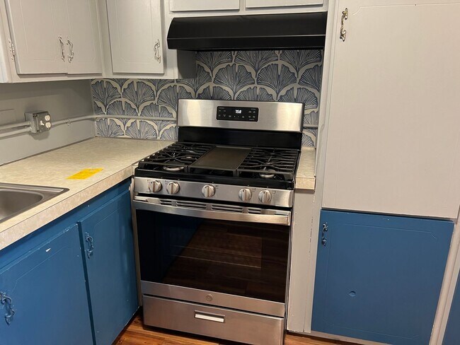 Building Photo - Woodson St, Amity