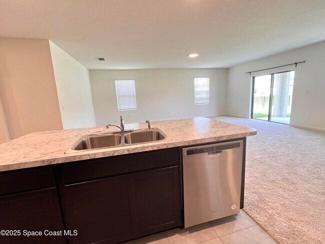 Building Photo - 4631 Talbot Blvd