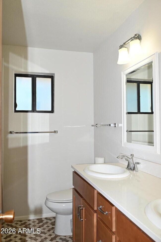 Building Photo - 8339 E Cholla St