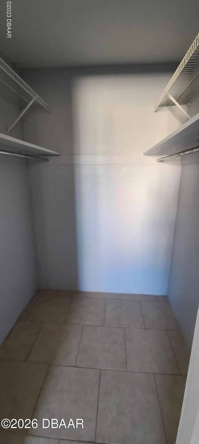 Building Photo - 301 Ridge Blvd