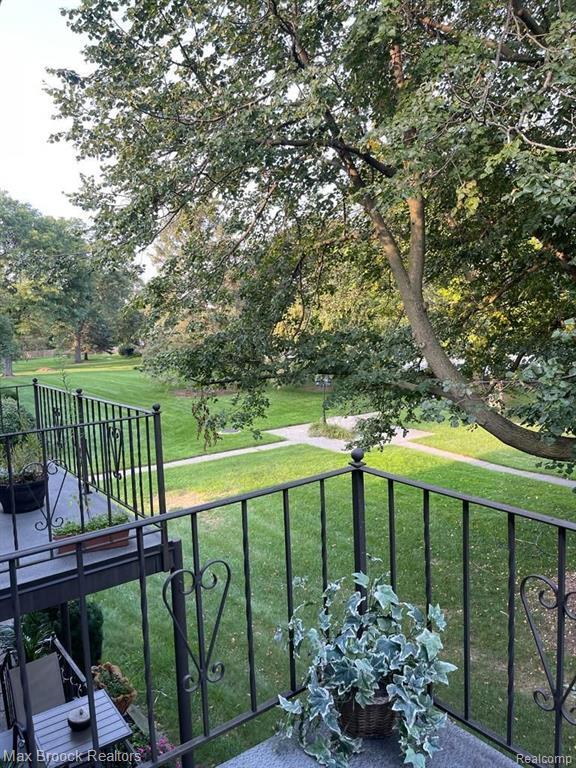 Building Photo - 2425 Mulberry Square