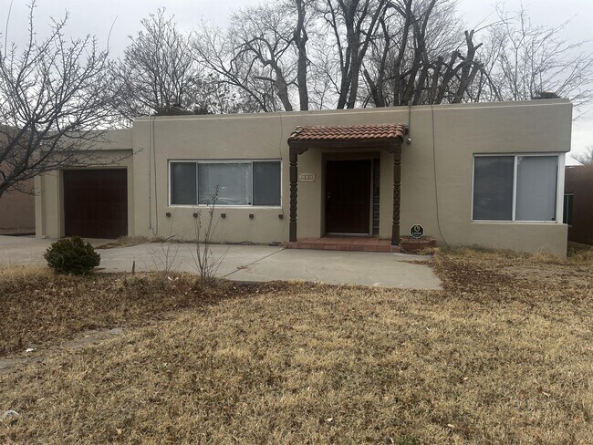 Building Photo - 511 Carlisle Blvd SE