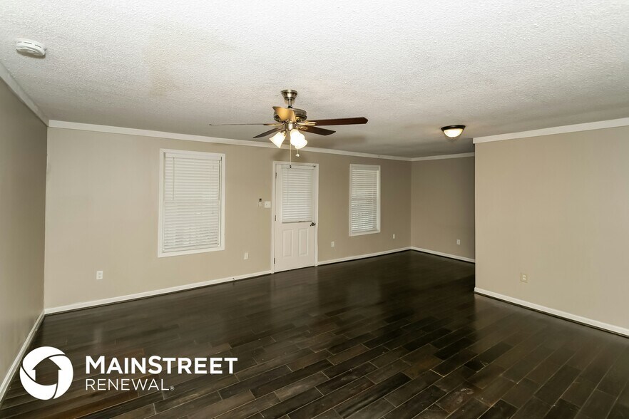 Building Photo - 1009 Timber Brook Cir