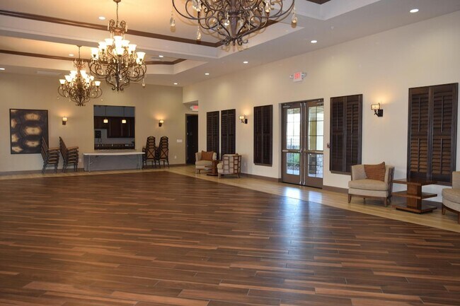 Building Photo - 4060 Dragonfly Dr