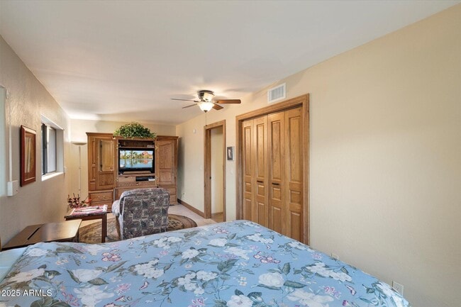 Building Photo - 25409 N Quail Haven Dr