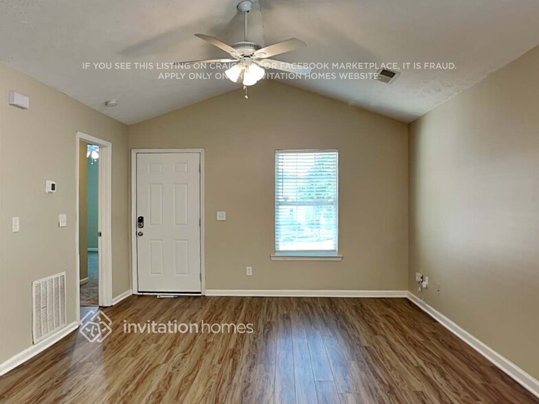 Building Photo - 417 Autumn Lake Ct