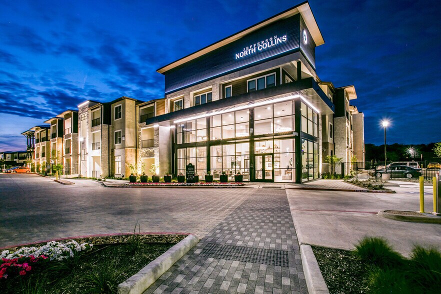 Jefferson North Collins 735 Washington Dr Arlington TX 76011