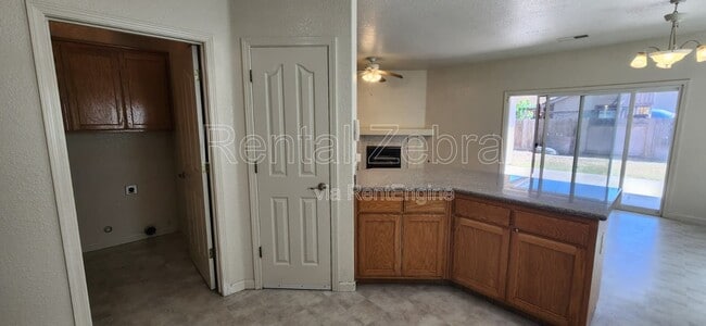 Building Photo - 3201 Bea Ct