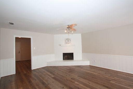 Building Photo - 8834 Sandcastle Ct