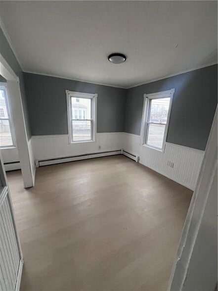 Building Photo - 175 Child St