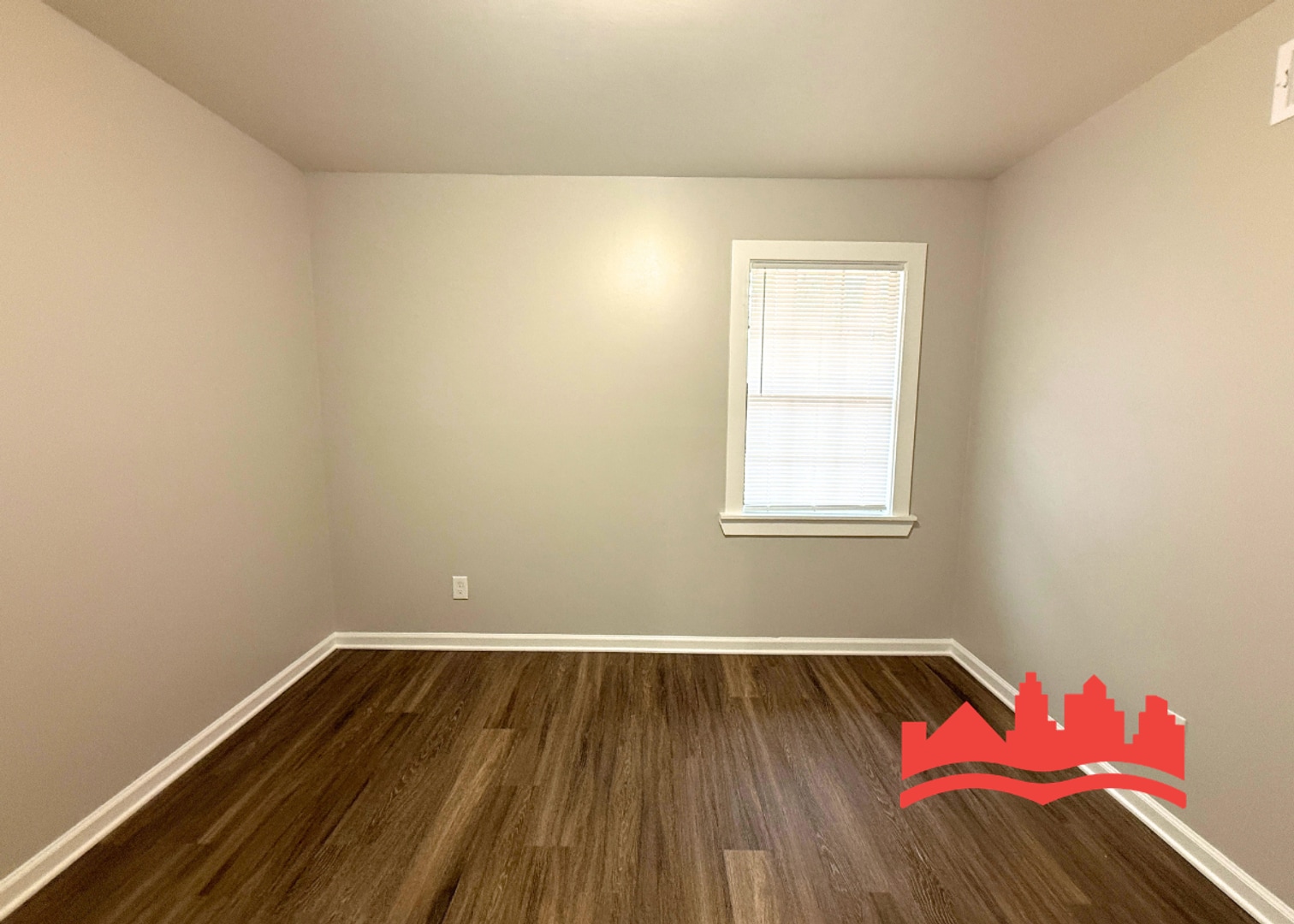 Building Photo - 3575 Kensett Dr