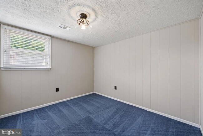 Building Photo - 11603 Butlers Branch Rd