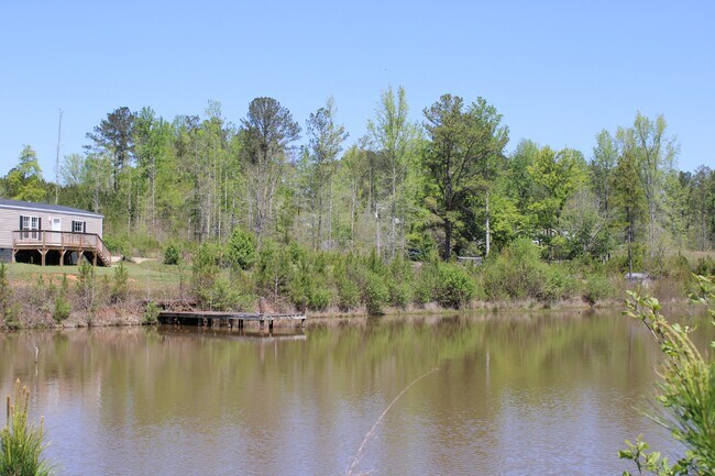 Building Photo - 818 W Grantville Rd