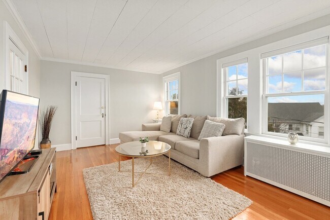 Building Photo - 54 Edgecliff Rd