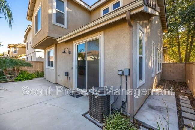 Building Photo - 33554 Cedar Creek Ln