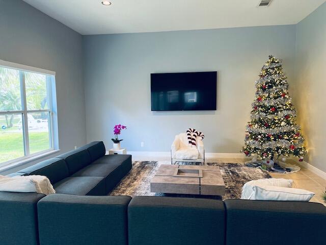 Building Photo - 8204 Kiawah Trce